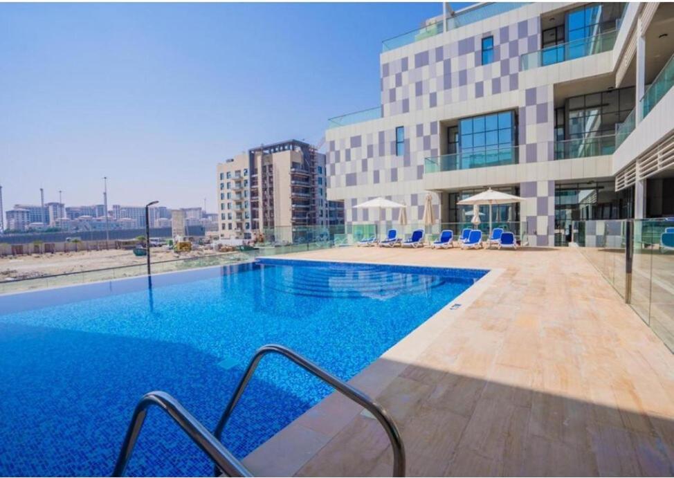 For Rent In * Abu Dhabi